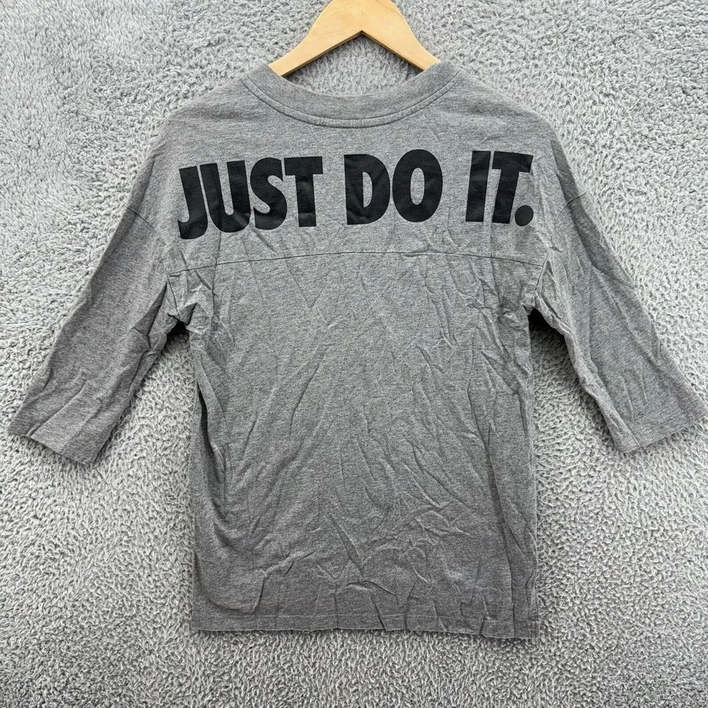 Nike Sports Just Do It Logo Grey V-neck Half Sleeve Shirt Womens Size Small‎